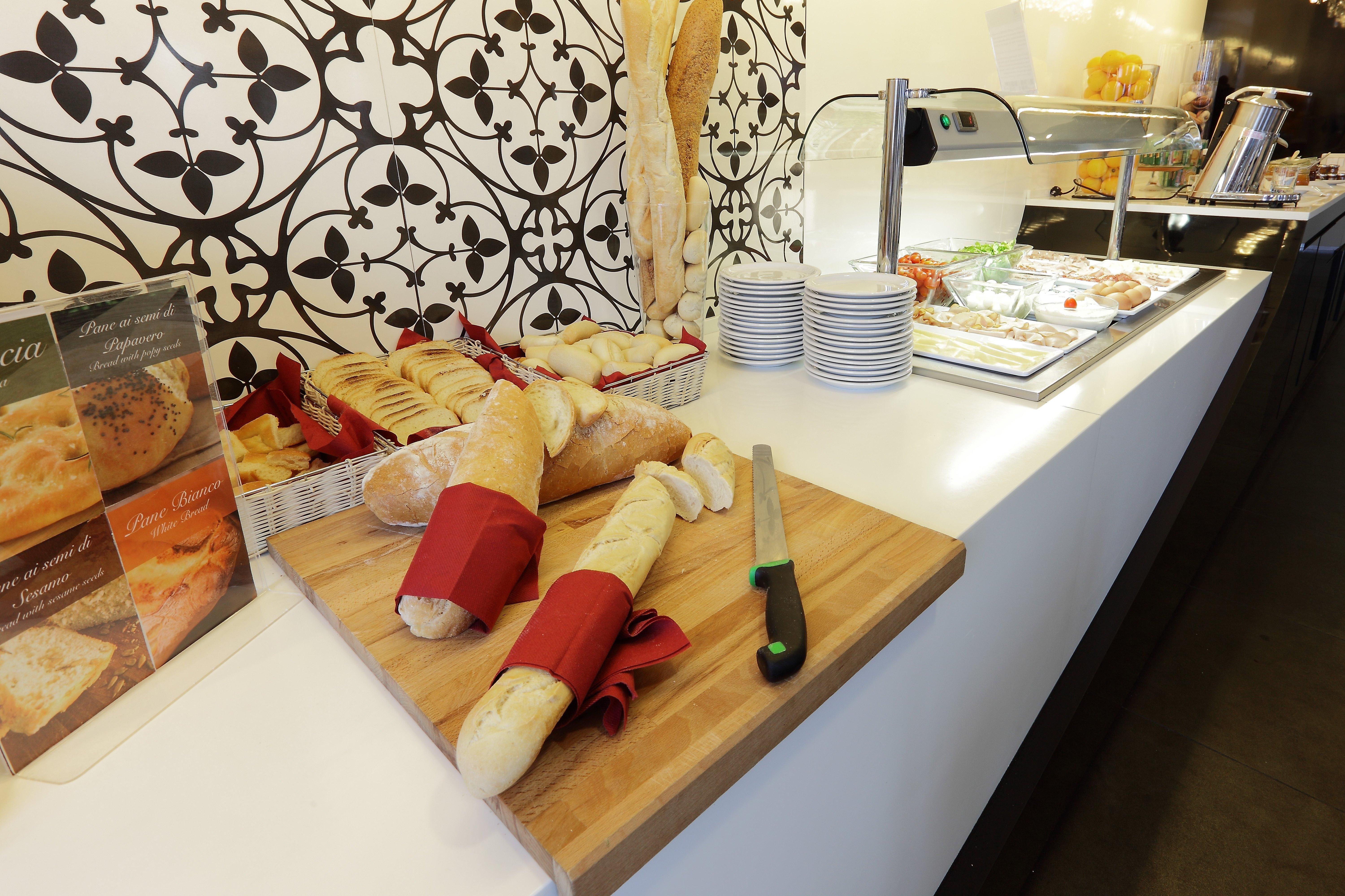Hotel By Ihg 4*